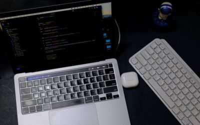 What is ReactJS and Why Businesses Choose It for Web Apps (2026)