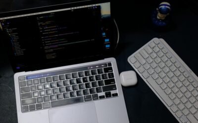 What is ReactJS and Why Businesses Choose It for Web Apps 2026